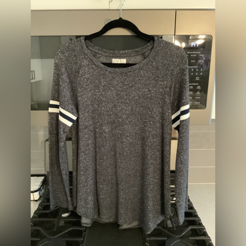 Maurice’s top
